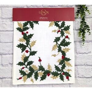 NEW $70🎁Vintage Lenox Holiday Christmas HollyT Embroidered Table Runner 14"x70"